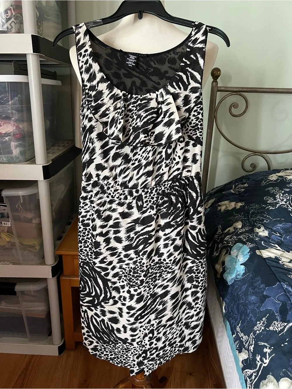 Apostrophe Women’s XS Leopard Chiffon Sleeveless Black/Gray Ruffle Dress